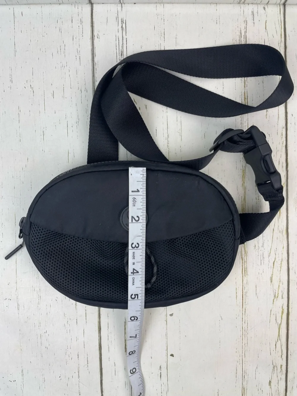 Lululemon Take It On Belt Bag *1L‎